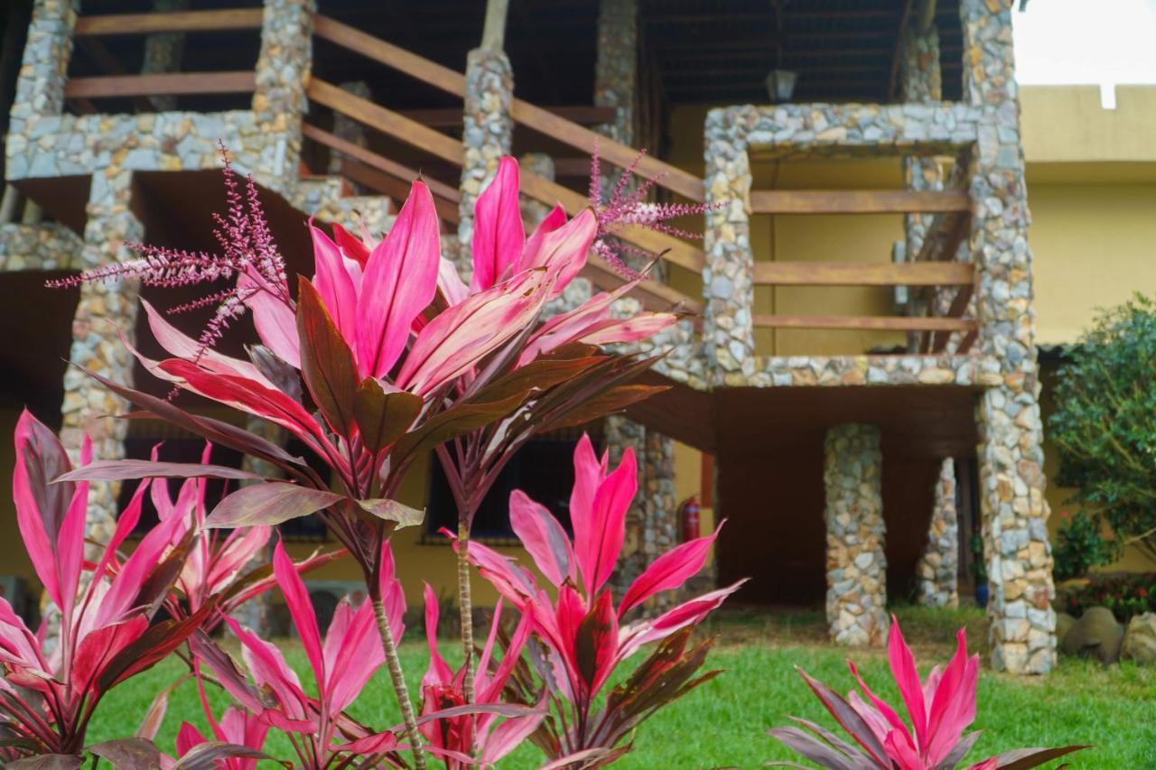 Hillburi Villa Aburi Exterior foto