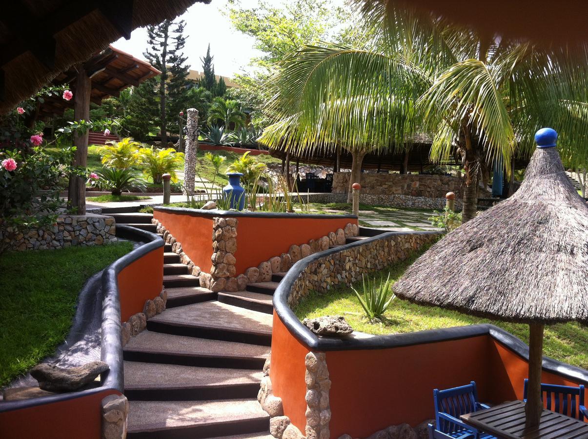 Hillburi Villa Aburi Exterior foto